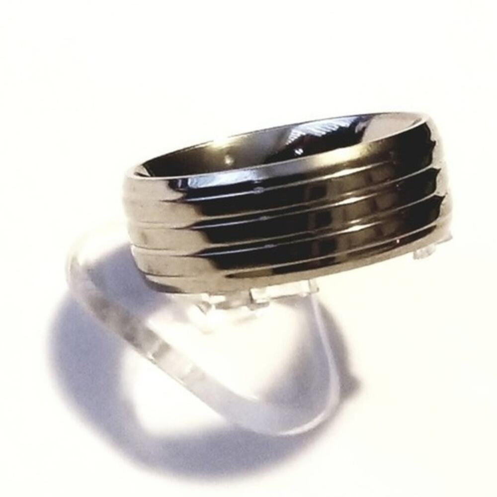 New titanium men's ring size 12